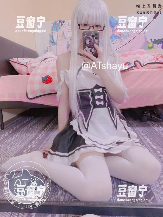 AT鲨的JK黑丝大合集，快来释放你的下载欲望吧！