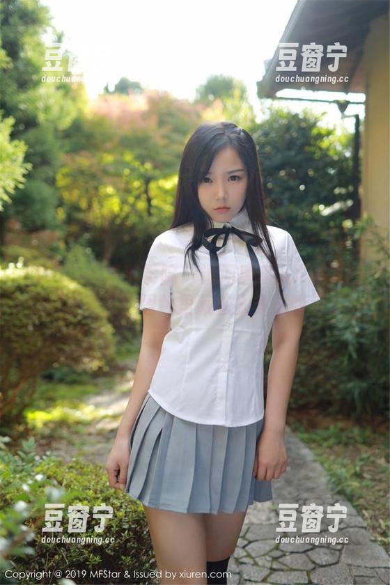 MFStar模范学院-唐琪儿il MFStar模范学院 - 请问唐琪儿il是女仆还是女王?图包里藏着太多小暗示。