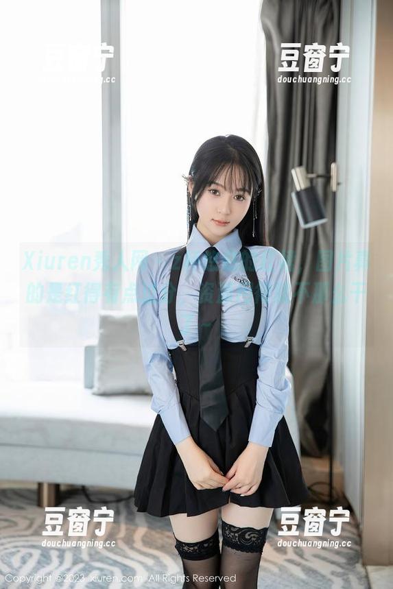 Xiuren秀人网-z杯悠悠 Xiuren秀人网 - z杯悠悠的红裙,图片真的是红得有点过分,资源用得就不那么干了~