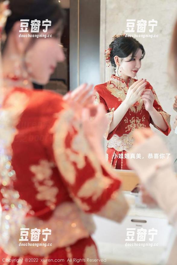 Xiuren秀人网-芝芝booty Xiuren秀人网 - 无圣光的JK制服秀场:芝芝booty的原图自有玄机,慢慢品味!