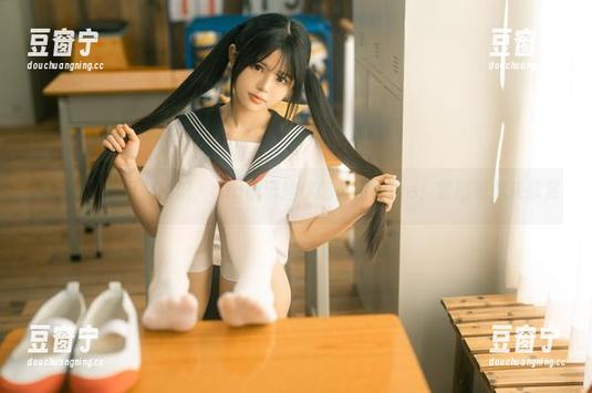 rua阮阮 授课中,不只是知识,rua阮阮教你怎么摆pose!套图等你来欣赏