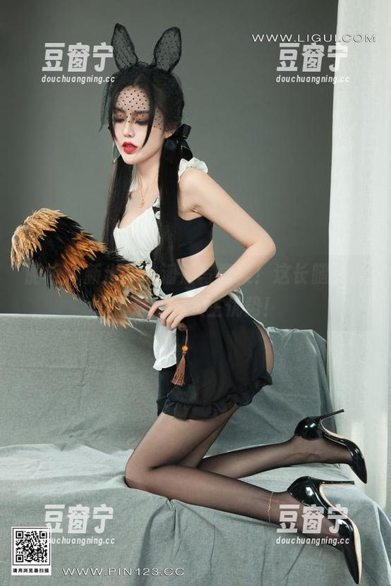 丽柜 - 新出炉的潘潘写真集！这长腿，简直是一种人生优势！