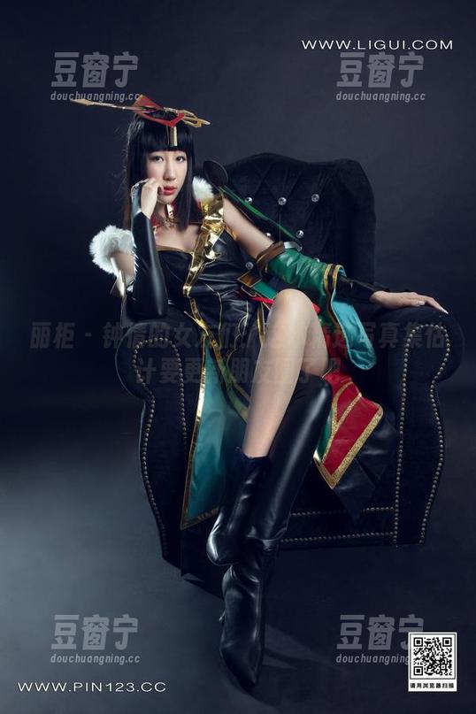 丽柜-钟情 丽柜 - 钟情的女友们:这本精选写真集估计要更新朋友圈了吧