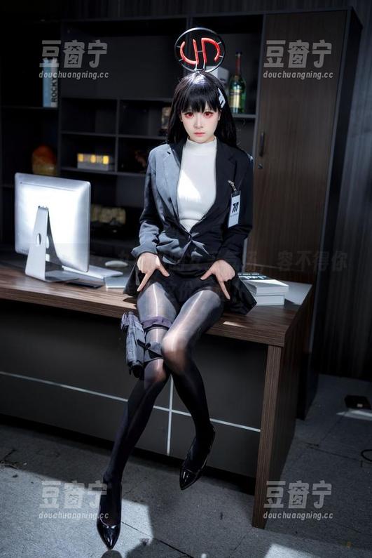 九柒喵 在线高清:九柒喵的女王气场,容不得你错过这份卓越!