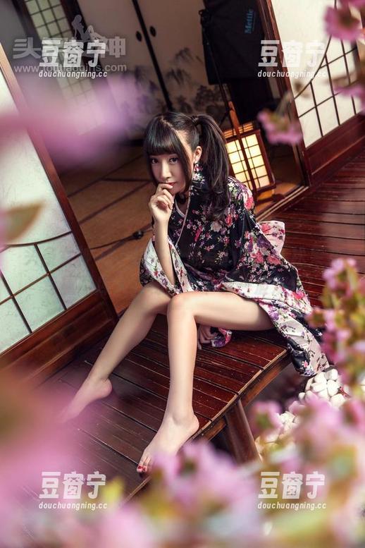 头条女神-松果儿 头条女神 - “奶牛也是有心事的!松果儿专属图库大揭秘!”下载一波欢乐!