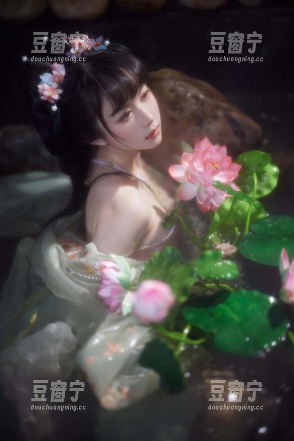 小鹿鹿shika 免费美图,“小鹿鹿shika”在东京的脸,真让人浮想联翩