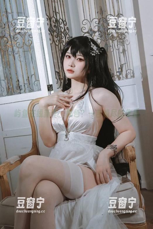 屿鱼在线新作：黑色？一言难尽的作品