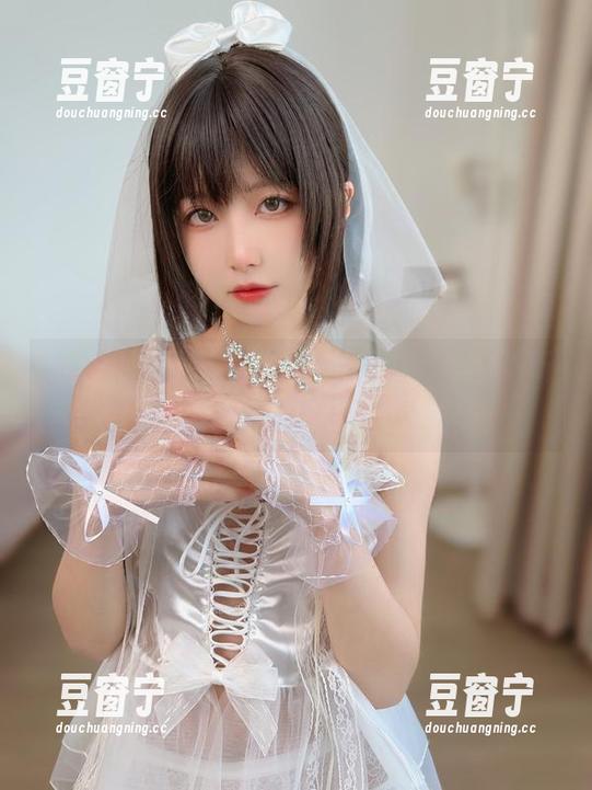 神奇私拍图集，布丁大法把婚纱穿出了新花样！