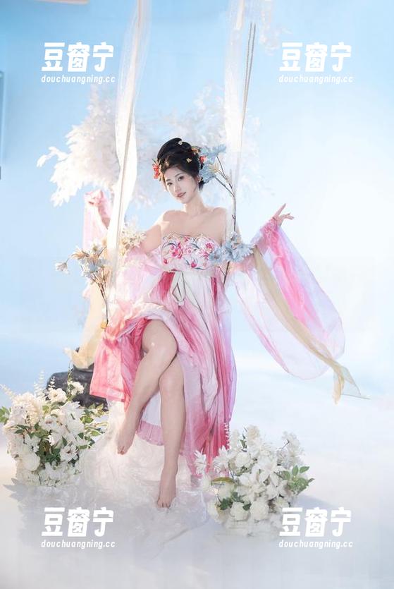 直击浴室深处，星澜是澜澜叫澜妹呀美图等你下载