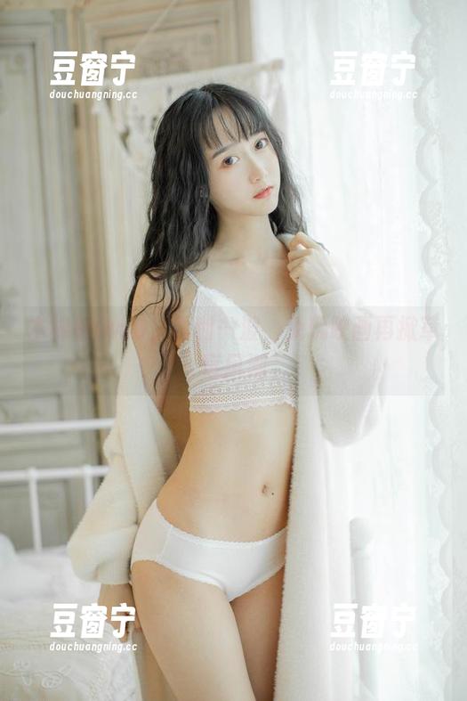 木棉棉OwO 木棉棉OwO,福利一波,兔玩映画再掀草莓风潮
