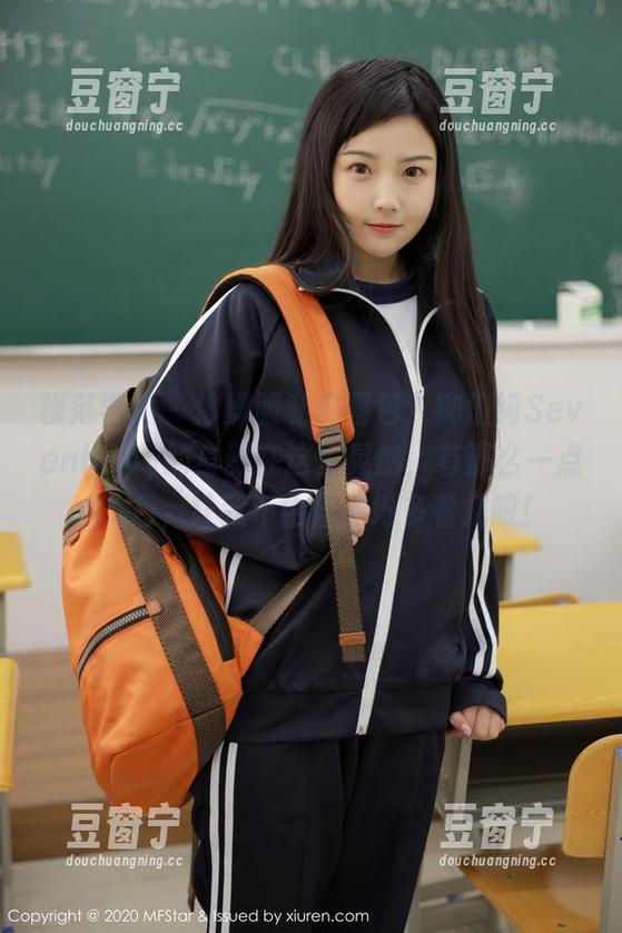 模范学院-柳侑绮Sevenbaby 模范学院 - 体操服私房图包,柳侑绮Sevenbaby的身影在这里晃悠,有那么一点点...色,让我不由自主地多看几眼!