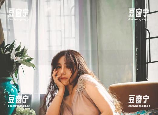 樱晚gigi 樱晚gigi的自拍秀:美图多到你想捡起来
