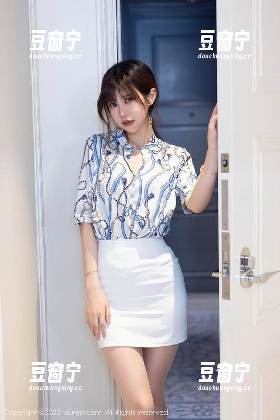 秀人网-白沫 秀人网 - 白沫女神的私拍,近乎完美的身姿,总让我想起系列中的最终Boss!