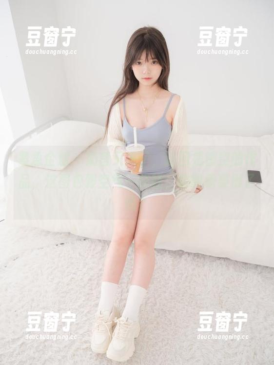 紧急企划 - 奶昔又来了，这回是镂空的作品，这图包跟空气一样轻，你能承受得了吗？
