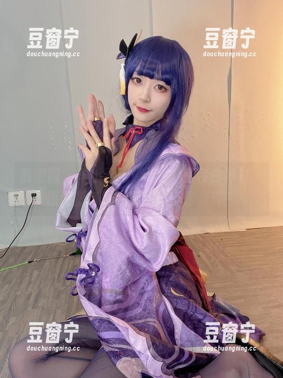 羊小雪juvia 微密圈 - 羊小雪juvia和她那件白衬衫,原图里每一处小细节等你发现!
