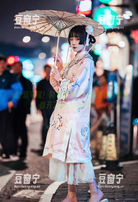 阿包也是兔娘 无敌双马尾!阿包也是兔娘的免费合集就像开了个马尾派对!