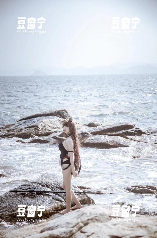 阿薰kaOri 阿薰kaOri的蓝色奶油蛋糕写真,散发着无与伦比的甜蜜诱惑