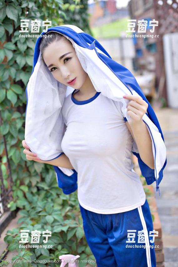 青豆客-Kiren_程程程 青豆客 - 精选!Kiren_程程程婚纱写真集——我开始怀疑婚纱能不能好好穿